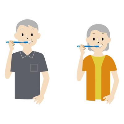 老年人刷牙.jpg